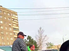 В Нижнем Новгороде на видео попали водители, избившие друг друга на дороге