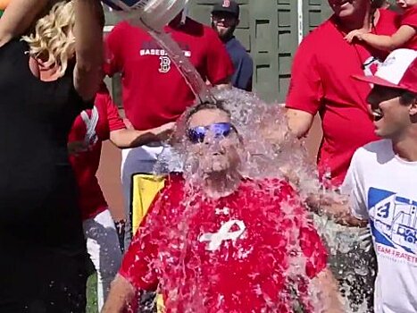 Умер создатель флешмоба Ice Bucket Challenge