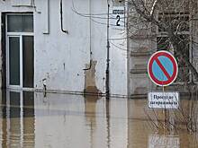 В российском городе улица превратилась в реку