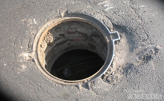 В Курске задержали похитителя канализационных люков