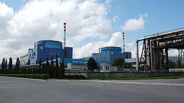 В МАГАТЭ сообщили о взрывах рядом с Хмельницкой АЭС