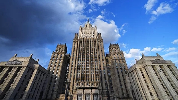 МИД предупредил Киев о последствиях применения РСЗО по территории РФ