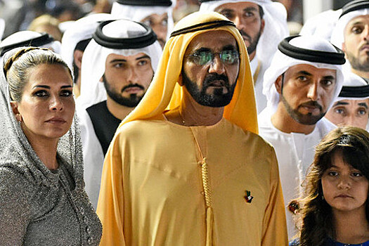 Эмира Дубая лишили права воспитывать сына и дочь