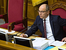 Парубий объяснил задержку подписания закона об исключительности украинского языка
