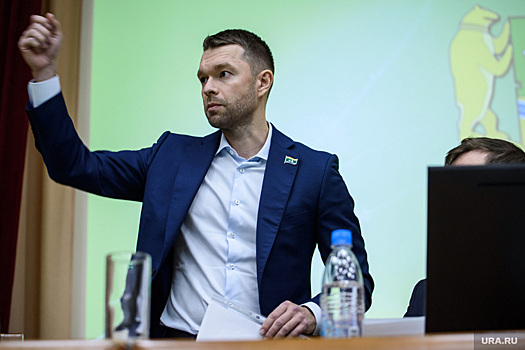 Депутаты Екатеринбурга обходят коллег из заксо на президентских выборах