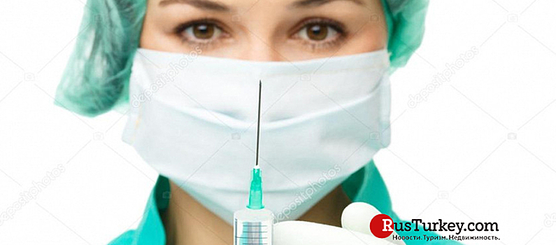В турецких отелях начали вакцинировать туристов