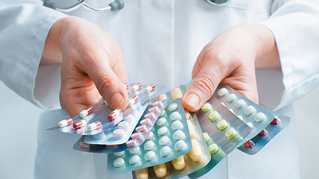 Избежать просрочки и подделок: как заказывать лекарства в интернете