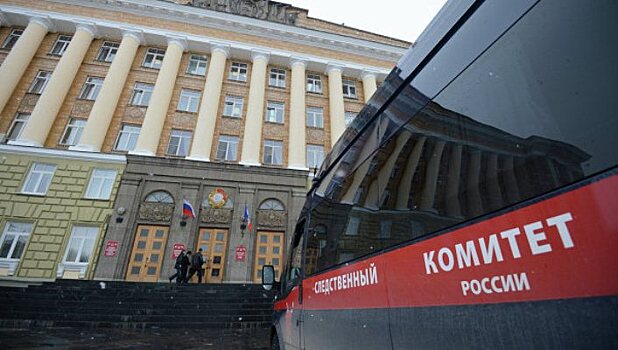 Экс-руководитель сахалинского банка подозревается в подкупе