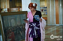 Вальс в библиотеке и жонгляж. Как прошёл фестиваль косплея в Омске