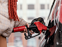 Невероятно, но факт: бензин подешевел в Новосибирской области