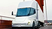 Супер-грузовик Tesla выпустили в город
