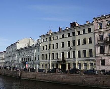 Вагоноремонтный завод купил здание на Мойке за 461 млн рублей