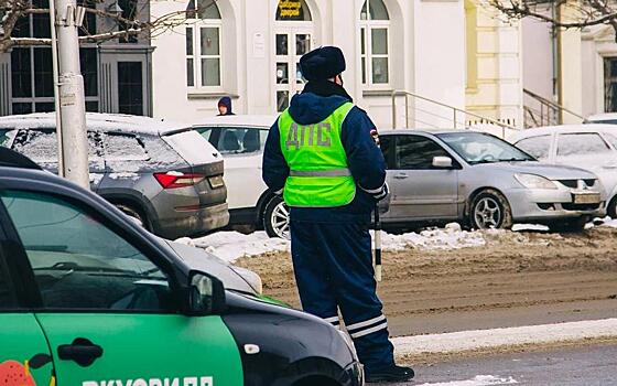 В массовом ДТП на улице Новосёлов в Рязани пострадал мужчина