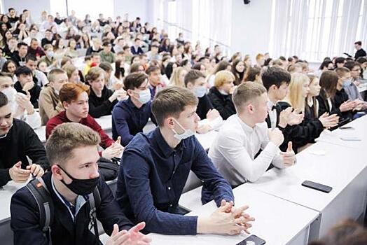 Российское общество «Знание» прочитало лекцию в Набережных Челнах
