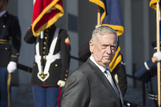 В США назвали уход главы Пентагона сигналом бедствия