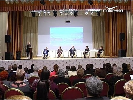 Дмитрий Азаров провел встречу с руководством “GM-АВТОВАЗ”