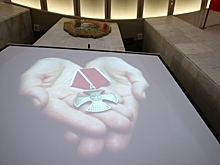 21 сентября в Волгограде ордена Мужества вручили родным 11 погибших героев