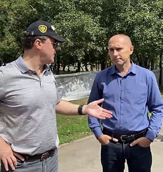 Дмитрий Азаров обсудил вопросы строительства нового картинга в парке Гагарина