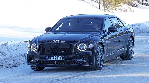 Компания Bentley тестирует подключаемый гибрид Bentley Flying Spur с мотором V8