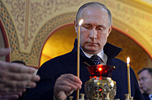 Путин приложился к мощам Николая Чудотворца