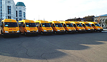 Благотворительная передача 19 школьных автобусов Mercedes-Benz в Астрахани