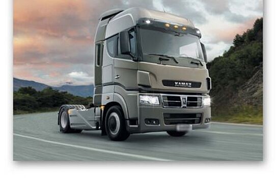 Беспилотный КамАЗ распознает почти все дорожные знаки‍