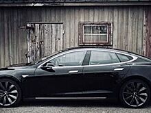 В новых версиях Tesla Model S и Model X появится камера, которая смотрит на водителя