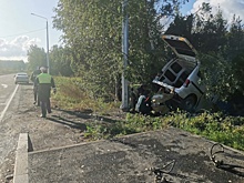 Пьяный водитель насмерть сбил женщину и снес остановку под Екатеринбургом