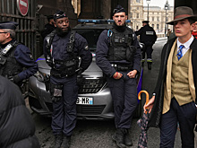 Появились подробности задержания подозреваемых в ограблении Лувра на сумму 88 млн евро