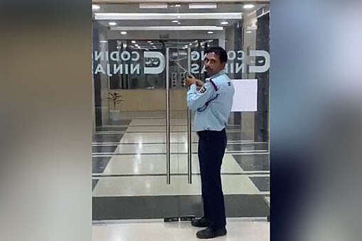India Today: сотрудников IT-компании в Индии закрыли в офисном здании на время работы