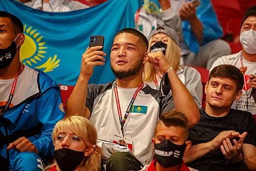 Казахстанцы продолжают выступление на Чемпионате Европы по ММА