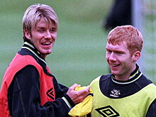Ширер – лучший английский игрок 1990-х по версии FourFourTwo. Бекхэм – 3-й, Оуэн – 5-й, Скоулз – 10-й