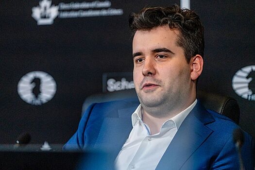 Шахматный турнир претендентов — 2024: Ян Непомнящий обыграл Видита Гуджрати и вышел на чистое первое место в таблице