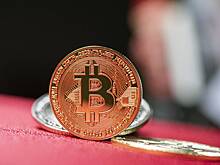 Биткоин рекордно подорожал на фоне выборов в США