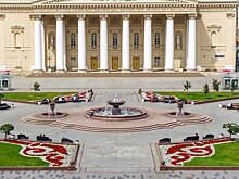 То девятый вал, то тишина