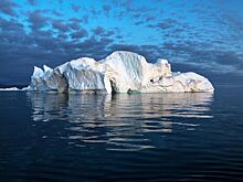 Айсберг размером с два Петербурга начал активный дрейф вдоль берегов Антарктиды