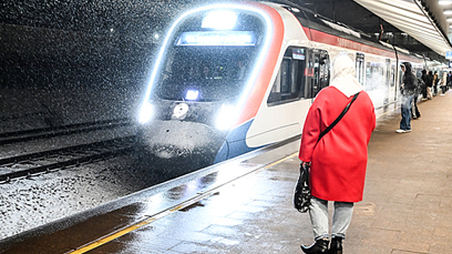 Задержками поездов в столичном регионе заинтересовалась транспортная прокуратура