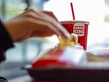 Mash: Трех мужчин обвинили в изнасиловании инвалида в туалете столичного Burger King
