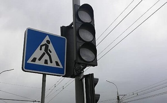 Погодные аномалии вывели из строя казанские светофоры