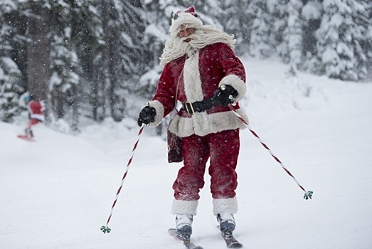 Санта-Клаус начал кругосветное путешествие с России