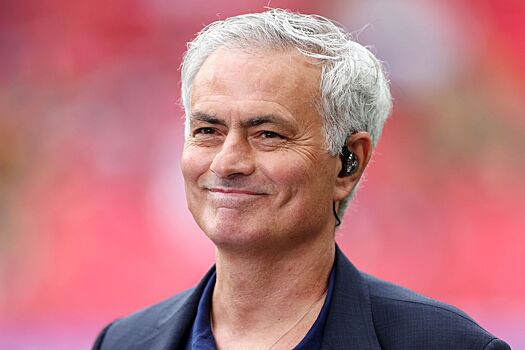 Бенитес ответил на вопрос о вражде с Моуринью после назначения Жозе в «Бенфику»