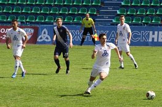 Футболисты красноярского «Енисея» сыграли вничью с «Томью»