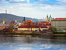 Чехия продлила запрет на выдачу виз россиянам и белорусам еще на год