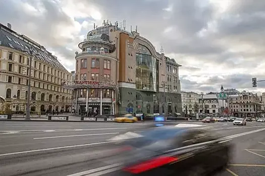 На некоторых улицах Москвы повысили разрешенную скорость