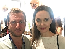 Анджелина Джоли встретилась с русским режиссёром на кинофестивале в Теллуриде