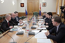 Антон Алиханов встретился с послом Хорватии