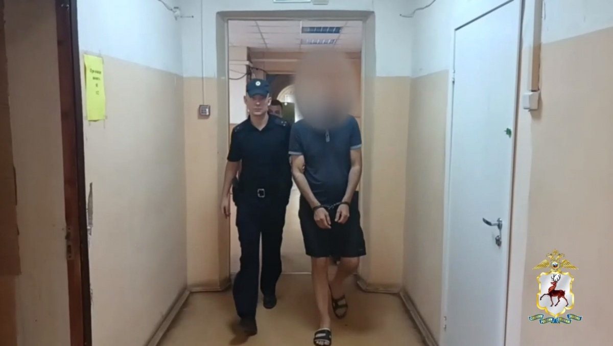 Инцидент с петардой в нижегородском магазине закончился уголовным делом