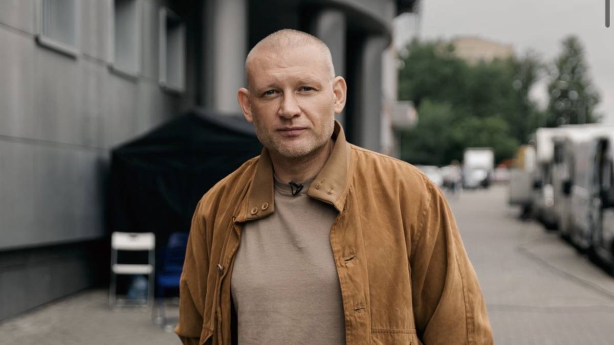 Актер Фролов рассказал, как решился не продолжать военную династию