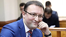 Мосгорсуд признал законным продление до 7 мая домашнего ареста пресс-секретарю Роскомнадзора В.Ампелонскому