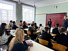 Профилактическую акцию «Антитеррор» провели для школьников Донецка транспортные полицейские